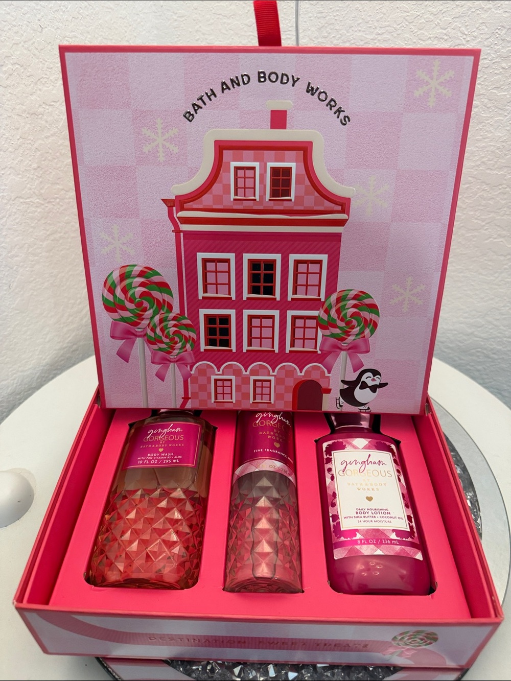 Bath & Body Works Pink Gingham Gorgeous Holiday Gift Set